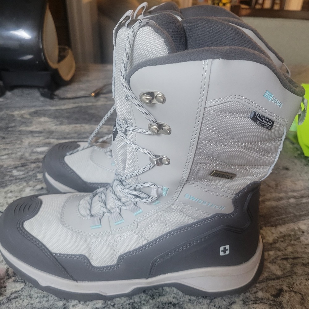 Swiss Tech Tall Women's Quilted Winter Boots (Size 11) - Picture 4 of 7